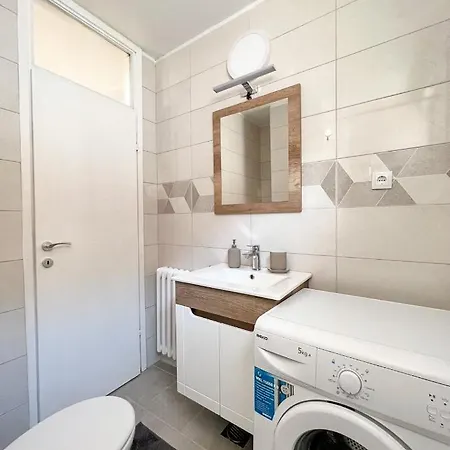 Apartment Strict Center With Large Terrace Belgrade