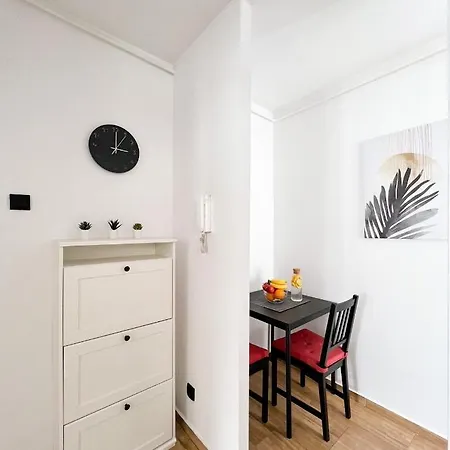 Apartment Strict Center With Large Terrace